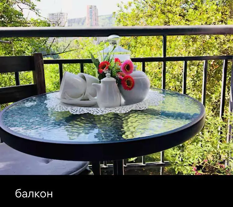 Apartment In The Green Zone Near Park Mziuri ティビリシ 0*,
